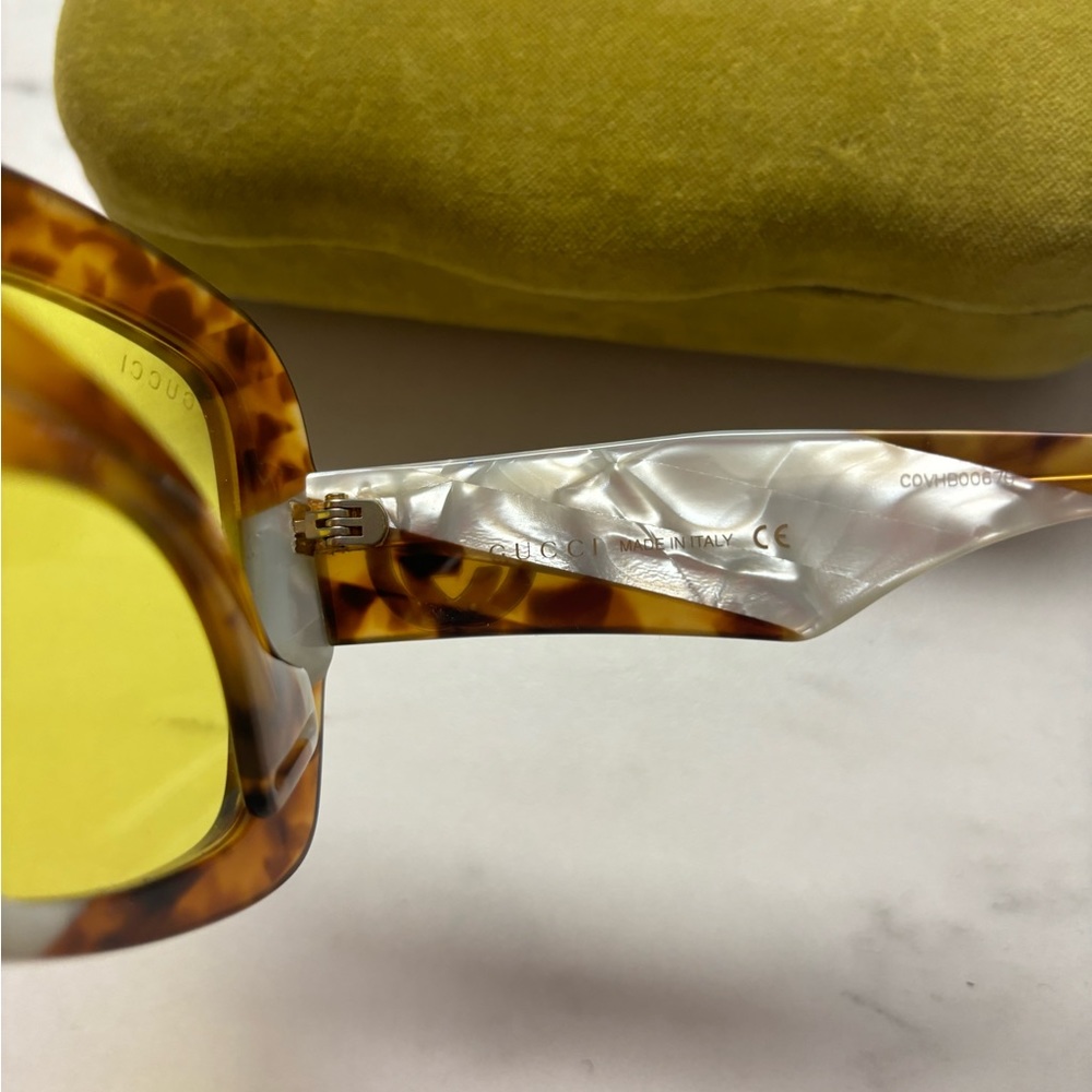 Gucci sunglasses! RARE - Picture 5 of 6